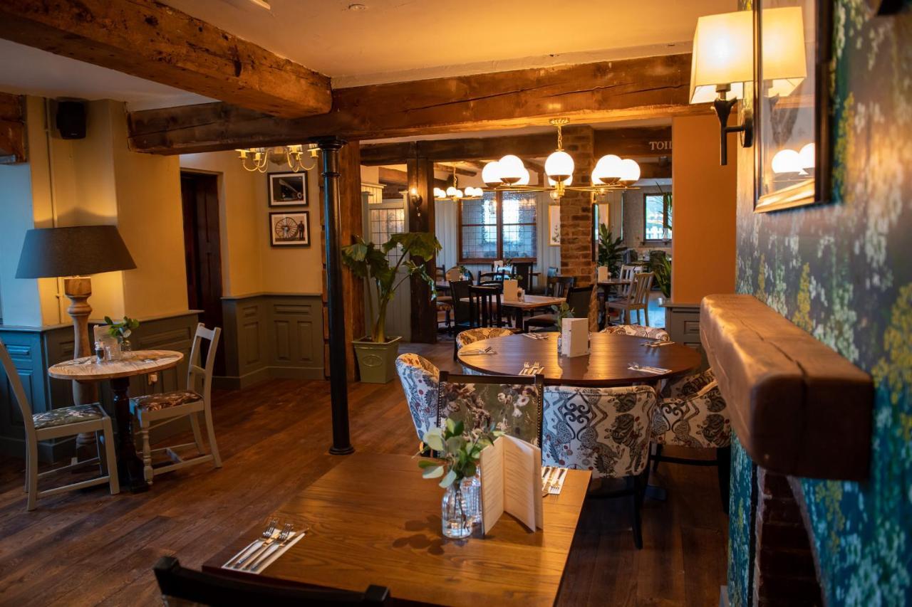 The Red Lion Inn By Chef & Brewer Collection トッドウィック エクステリア 写真