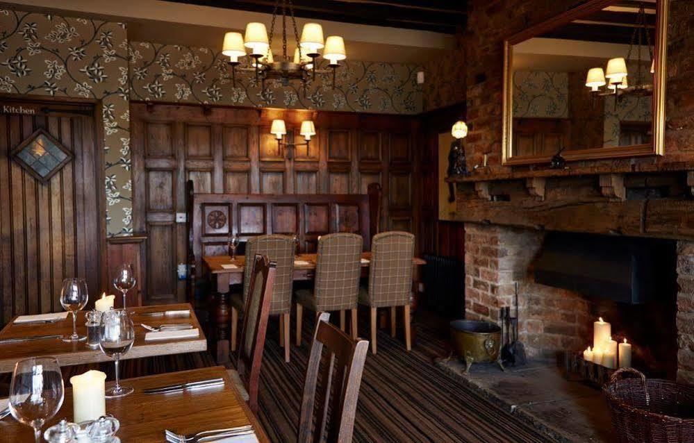 The Red Lion Inn By Chef & Brewer Collection トッドウィック エクステリア 写真